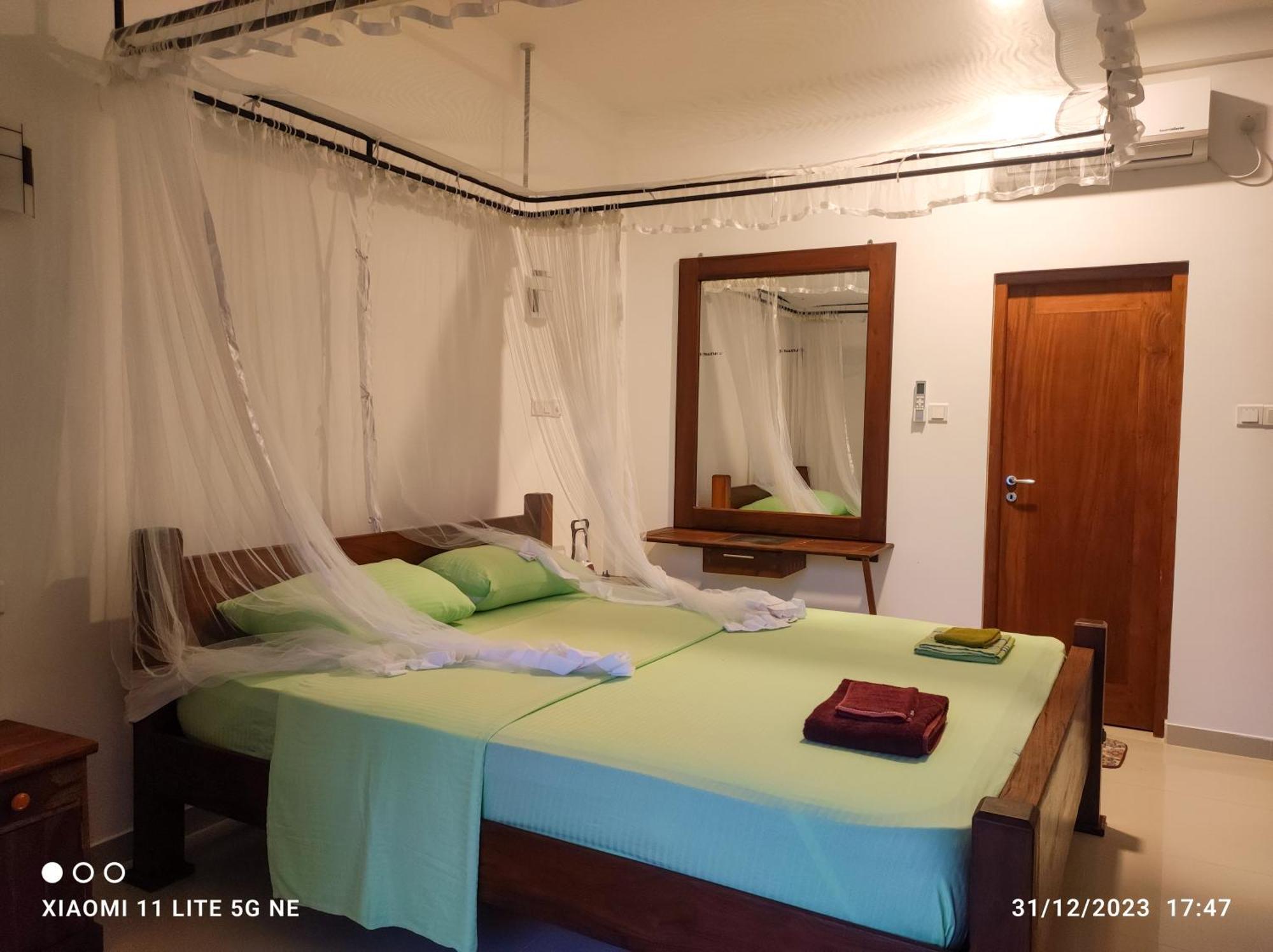 Villa Tanzanite Hikkaduwa Luaran gambar